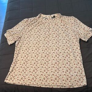 Adrianna Papell Cream and Red Short Sleeve Blouse